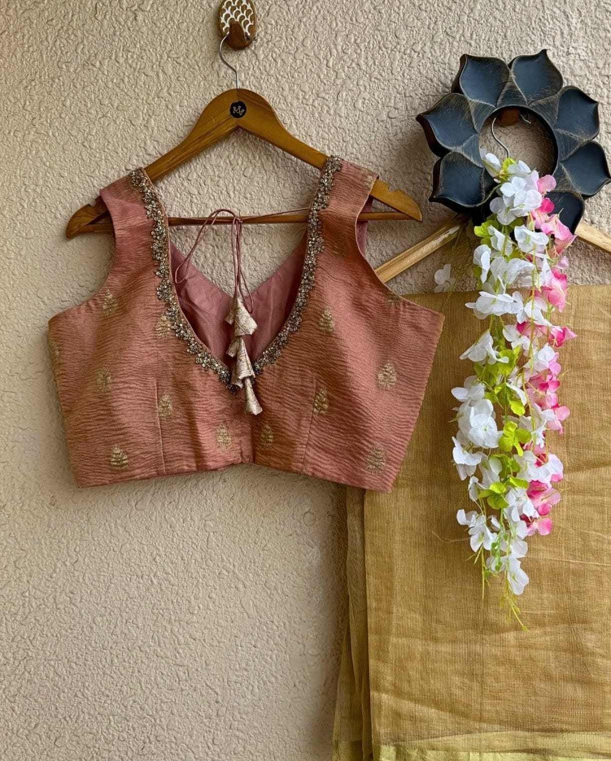 Copper Tissue Round Neck Sleeveles Blouse